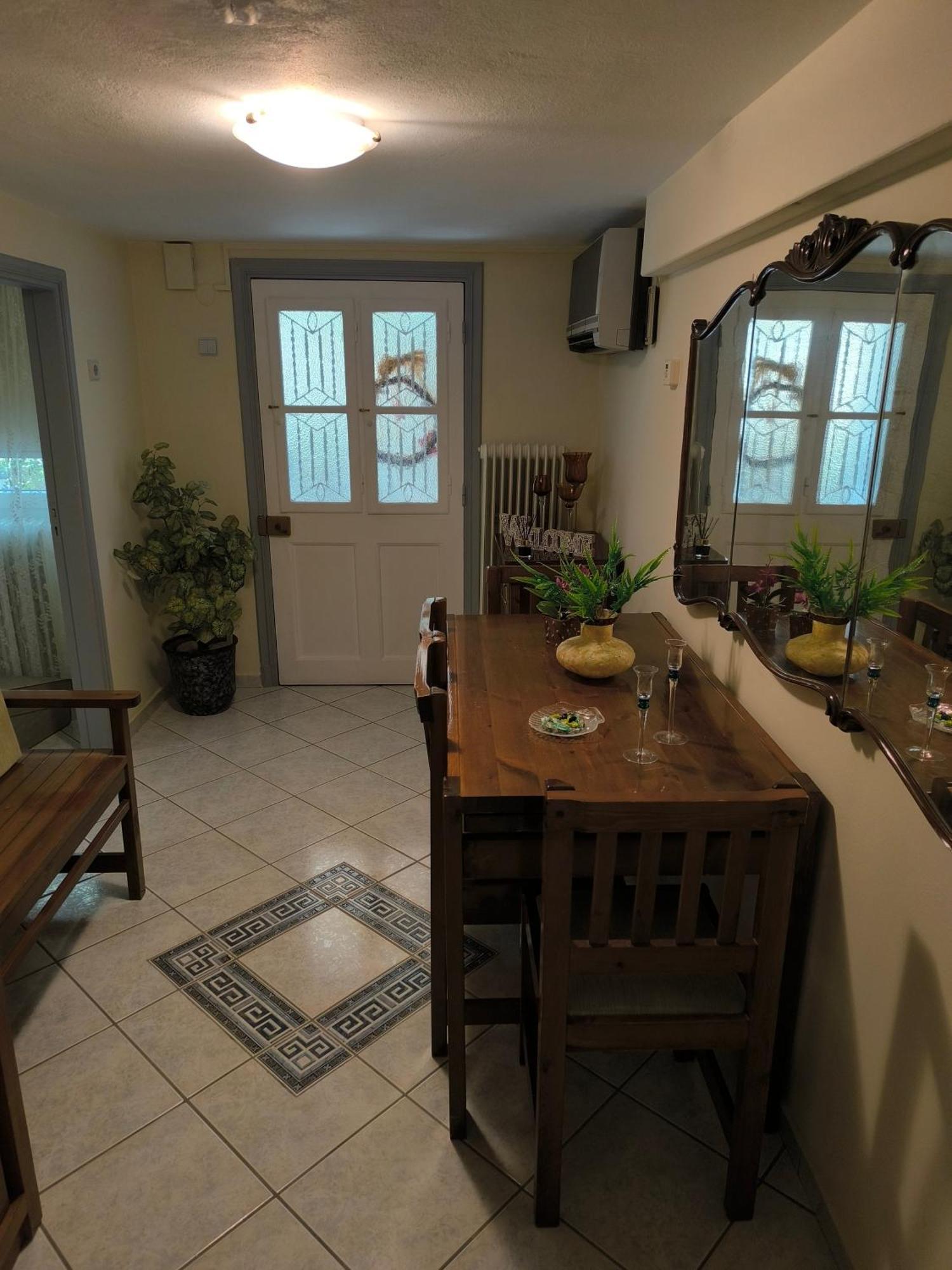 Michaela Holiday home Vrontados